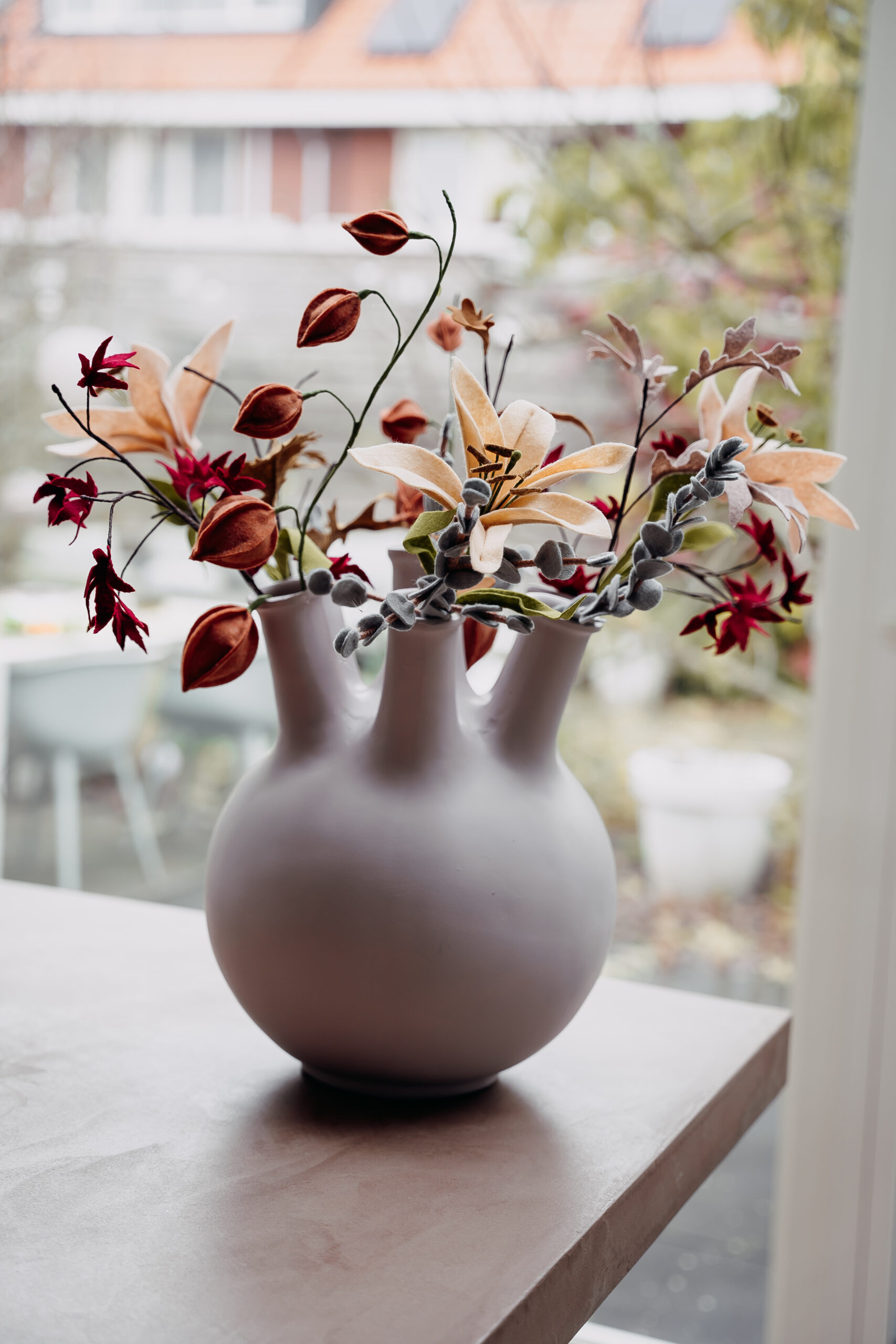 bloemist Hoorn, boeket Hoorn, kunstbloemen, zijde bloemen, viltboeket, duurzaam boeket, allergie boeket, hooikoorts boeket, viltbloemist, alternatief boeket, bloemen voor in huis