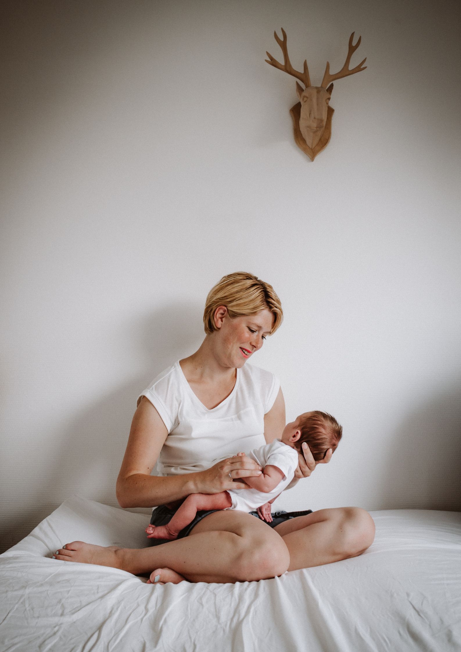 Newborn fotografie in Hoorn met natuurlijk licht, Hoorn