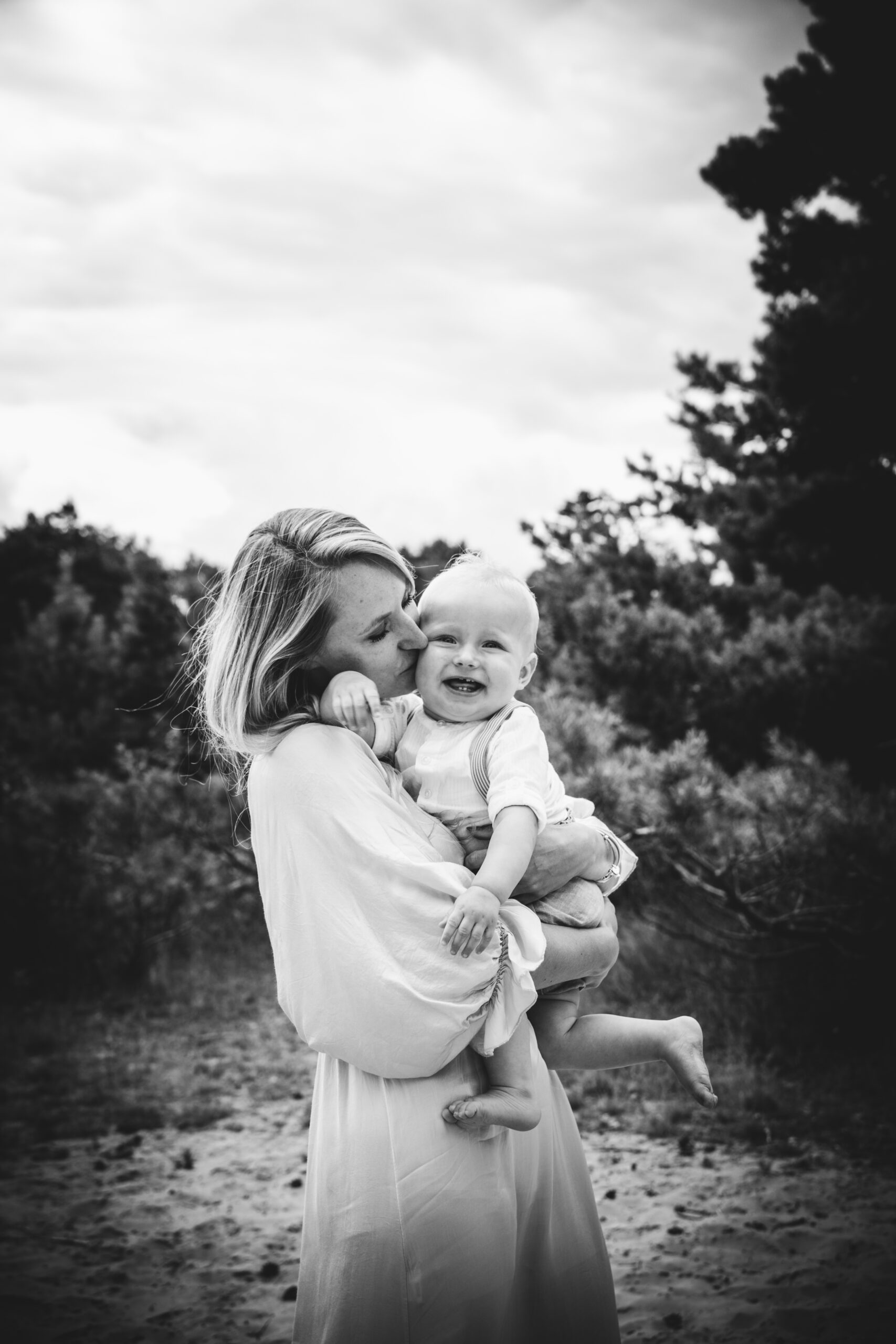 Motherhood fotografie met focus op moederliefde, Hoorn