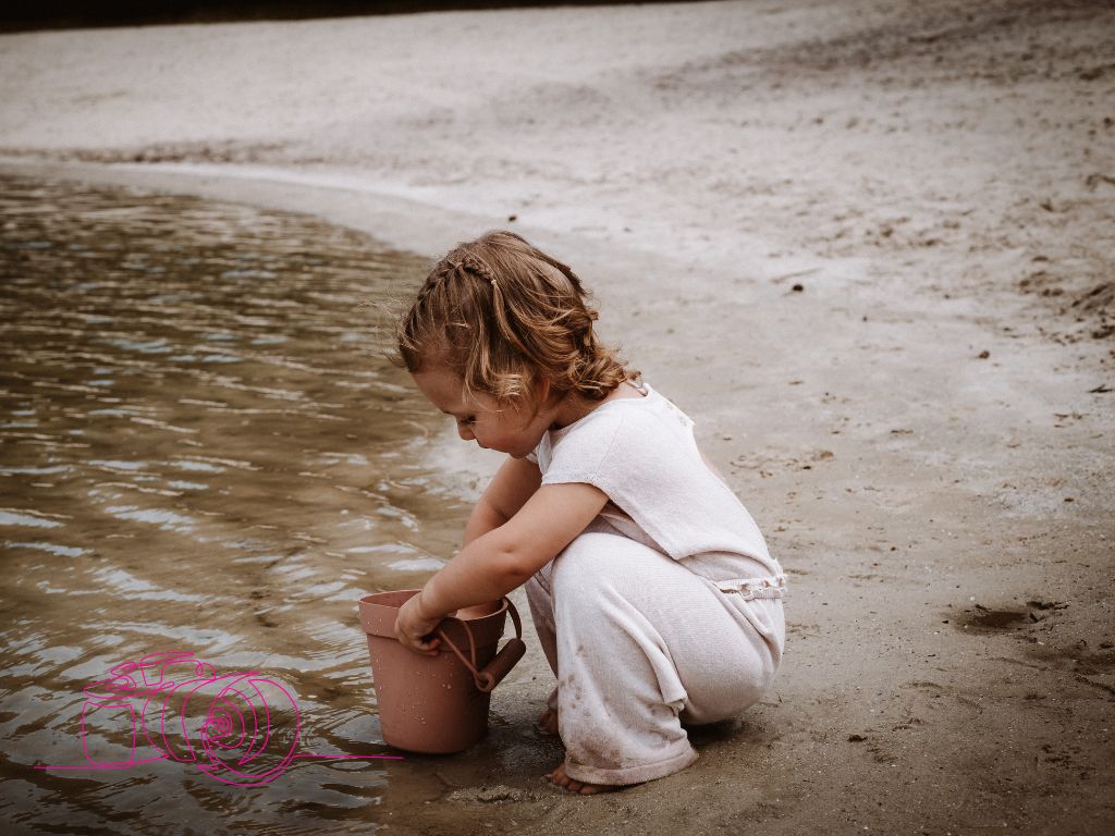 shoot in bosrijke omgeving met zachte tinten, Hoorn